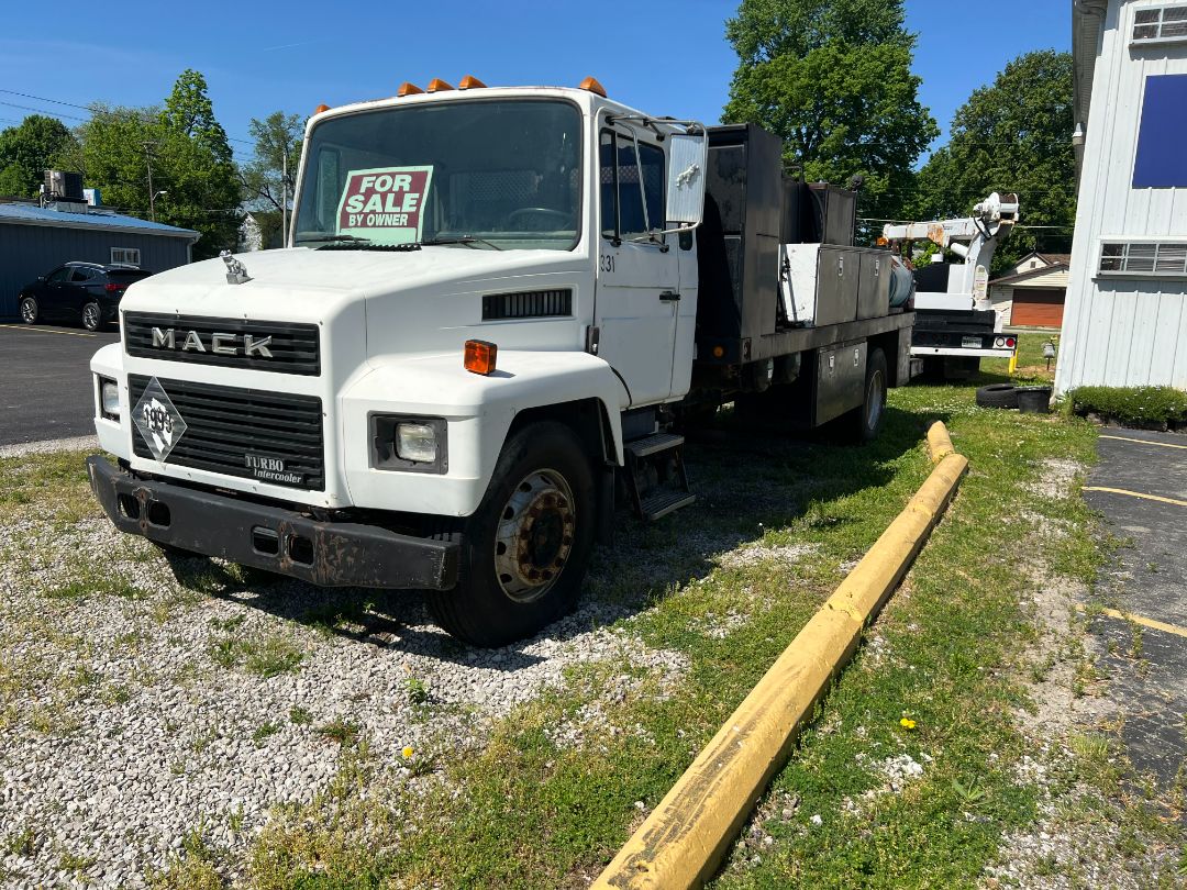1993 MACK CS200 - Image 2